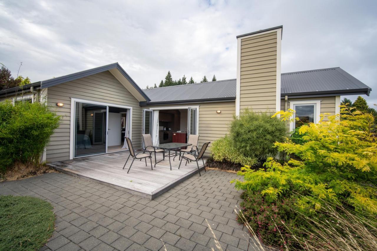 Southland Sounds - Te Anau Holiday Home Kültér fotó